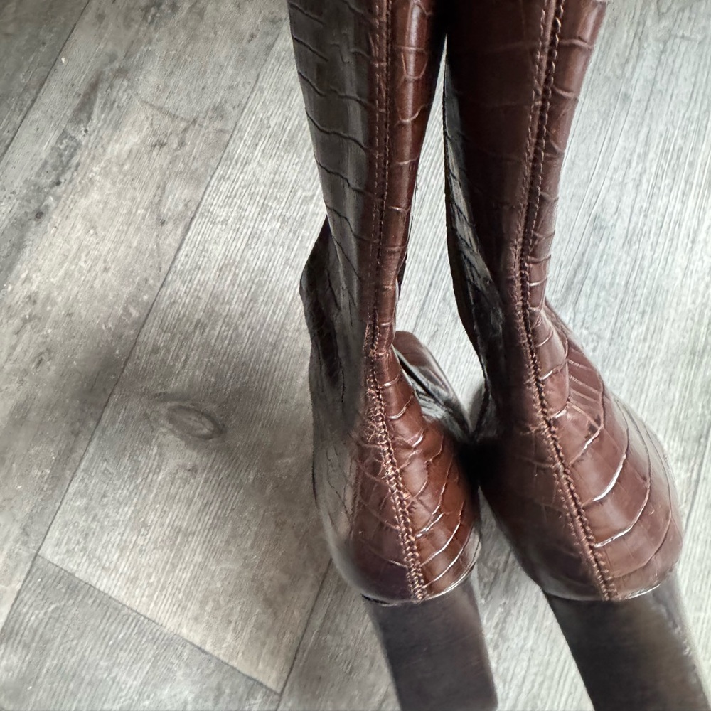 Bass Brown Leather Upper Shoes - Picture 3 of 6